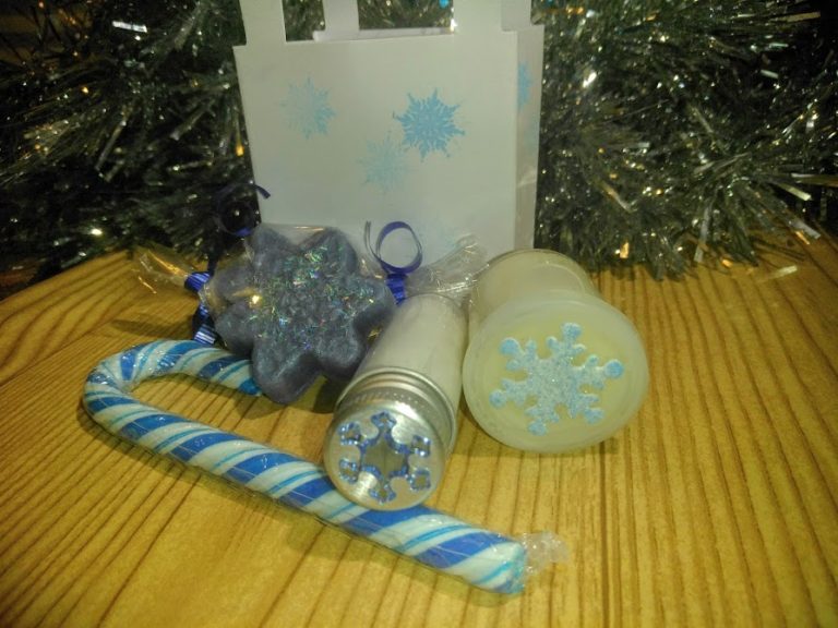 Christmas Eve Bath-time Sleep Kits for the Kiddies!