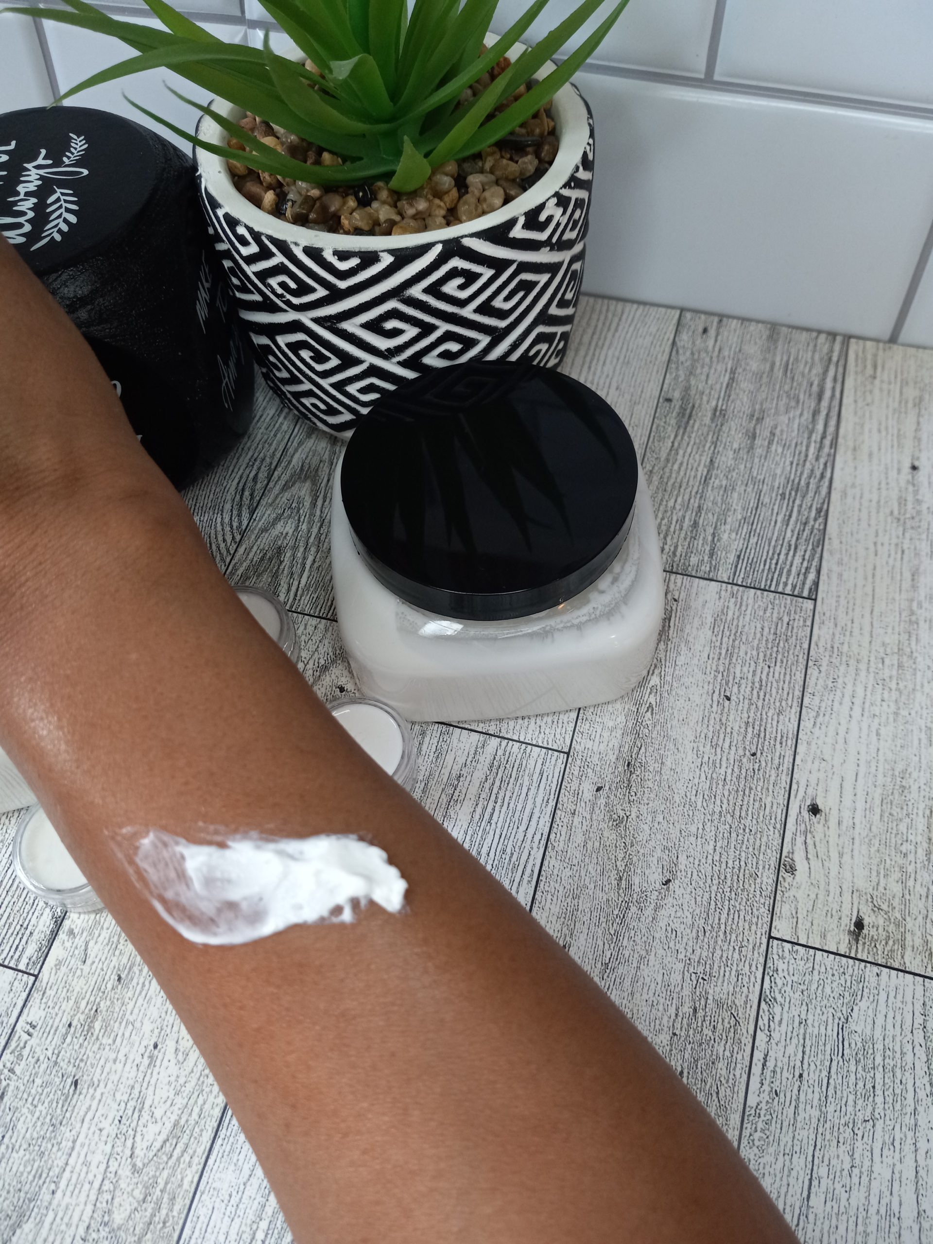 Hazels Soapery Comfy Cozy Oatmeal and Butter Lotion